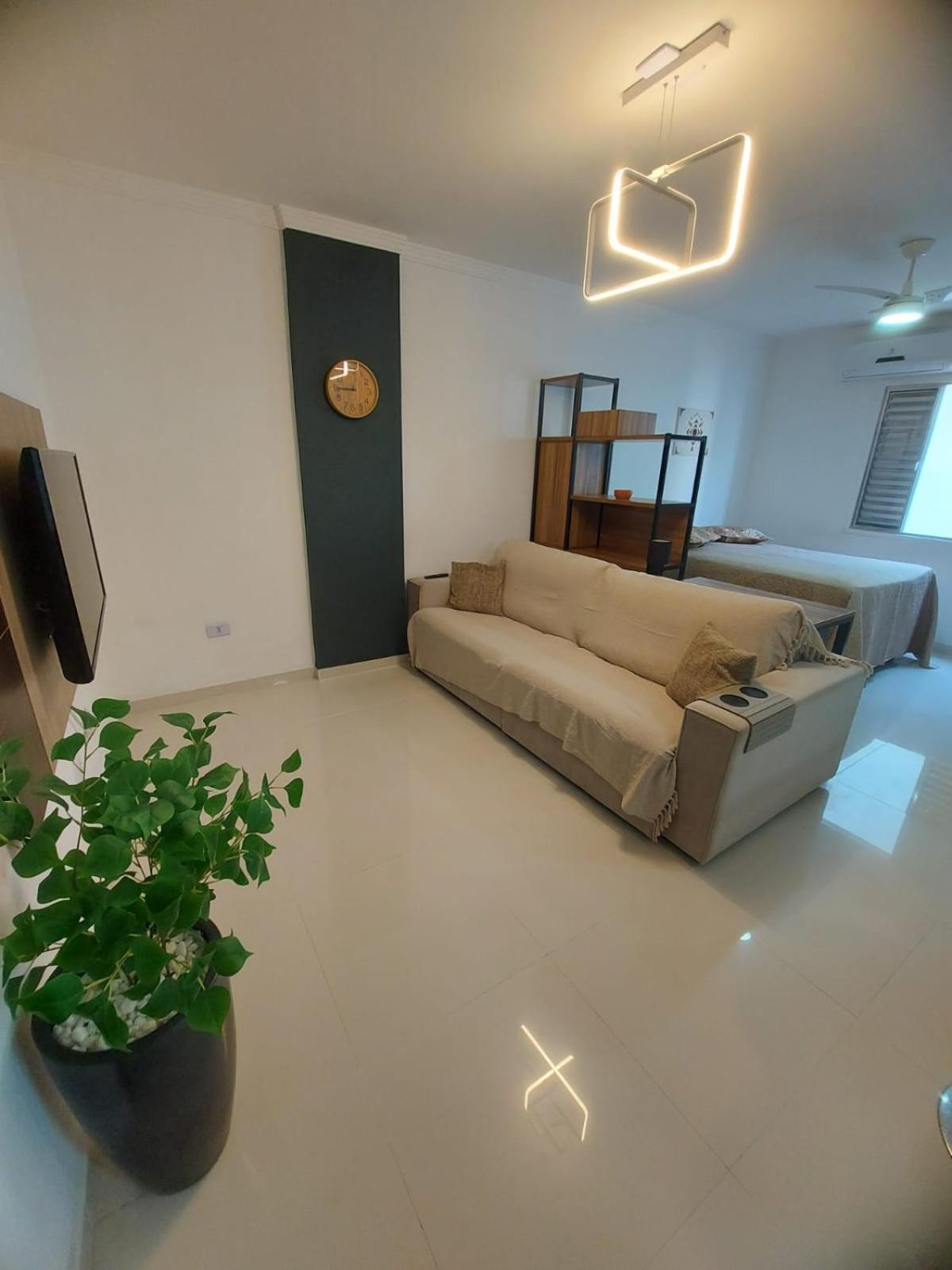 Apartamento Estudio Em Caraguatatuba Com Garagem Bagian luar foto